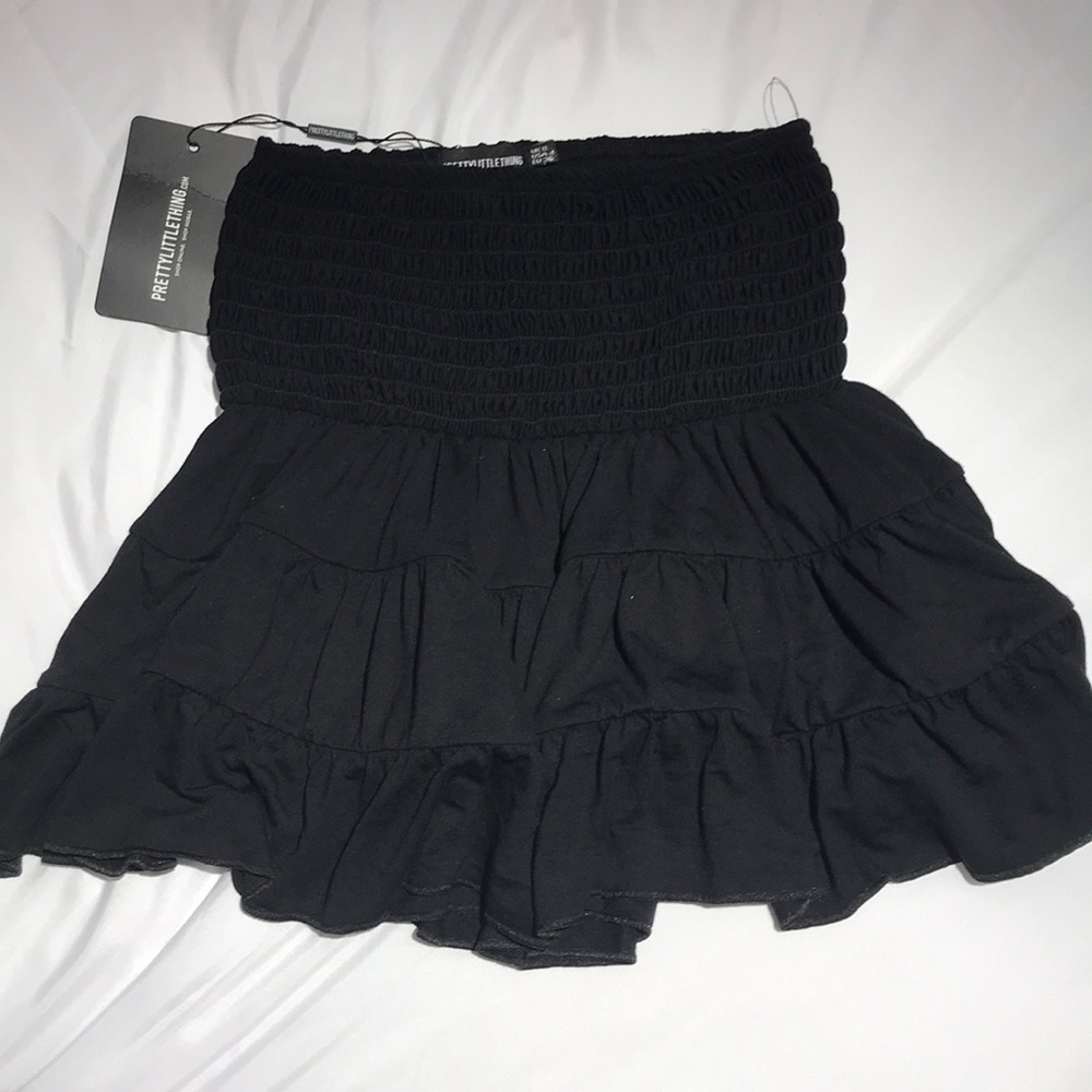 Pretty Little Thing skirt
